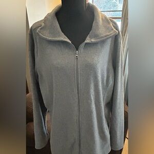 Old Navy Women's grey fleece Jacket